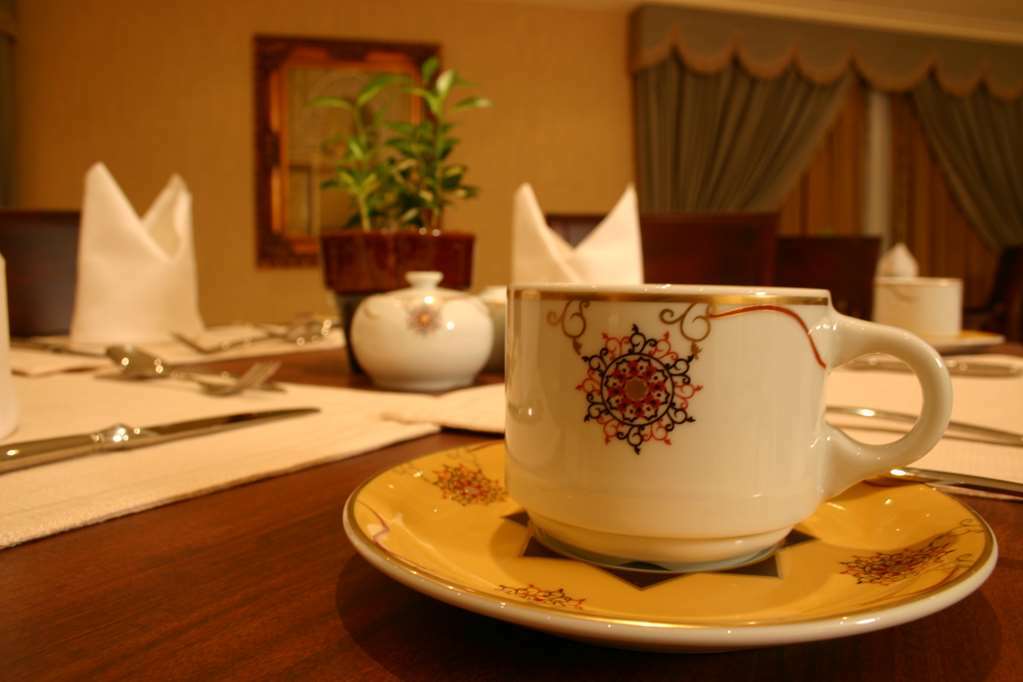 Amjad Royal Suites Hotel Dschidda Restaurant foto